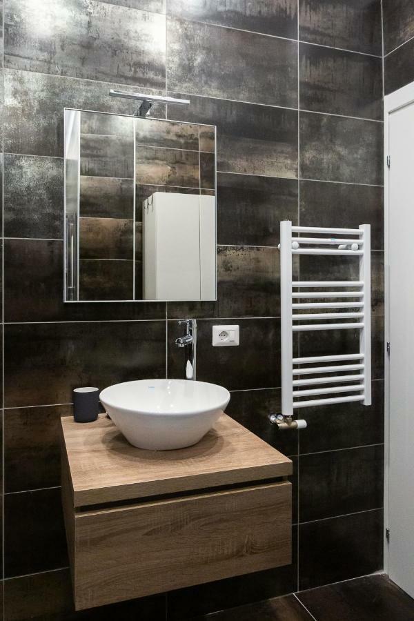 Apartment Mamiani 6 Милан Экстерьер фото